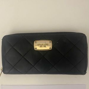 Michael Kors wallet